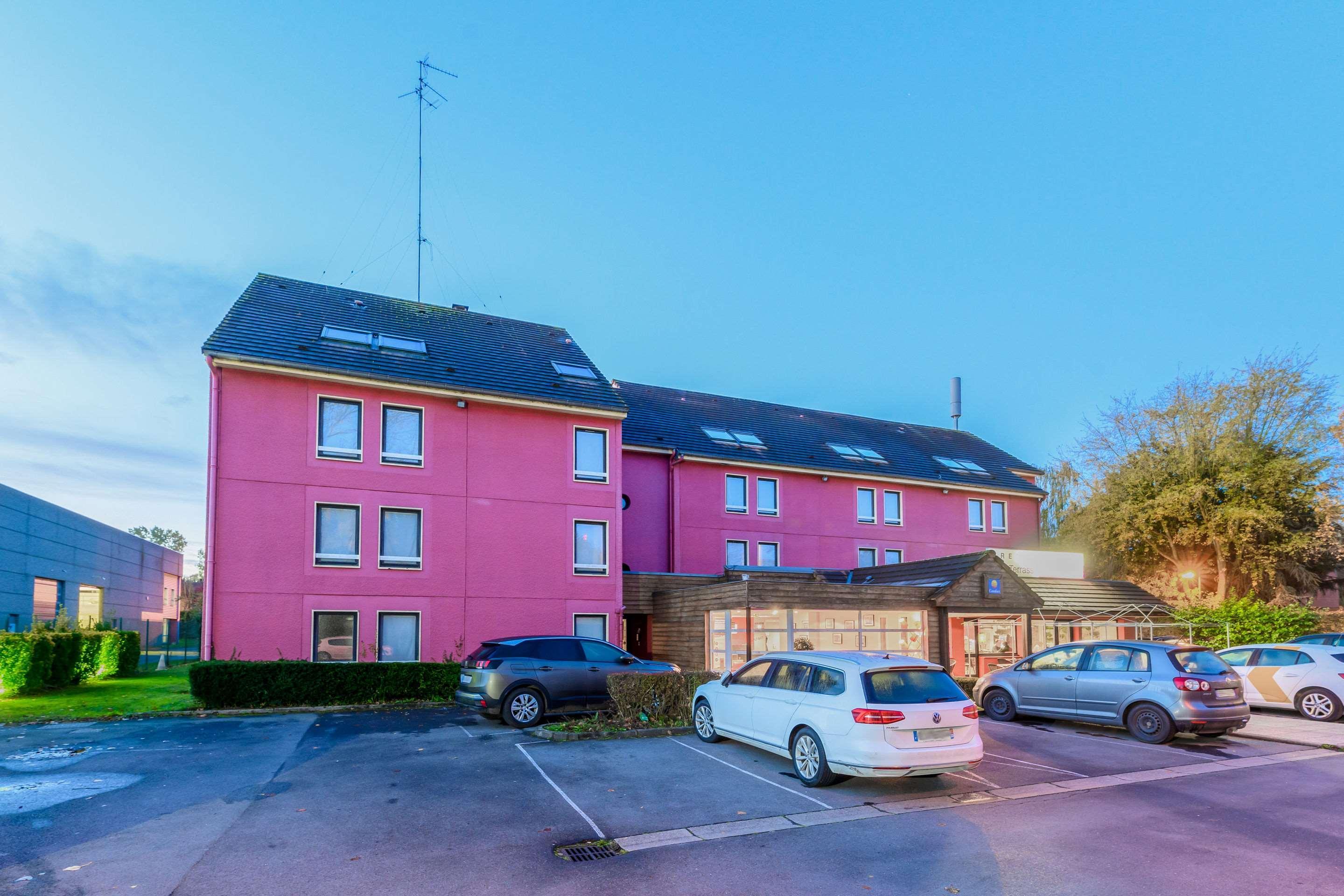 Kyriad Lille - Mons En Baroeul Экстерьер фото